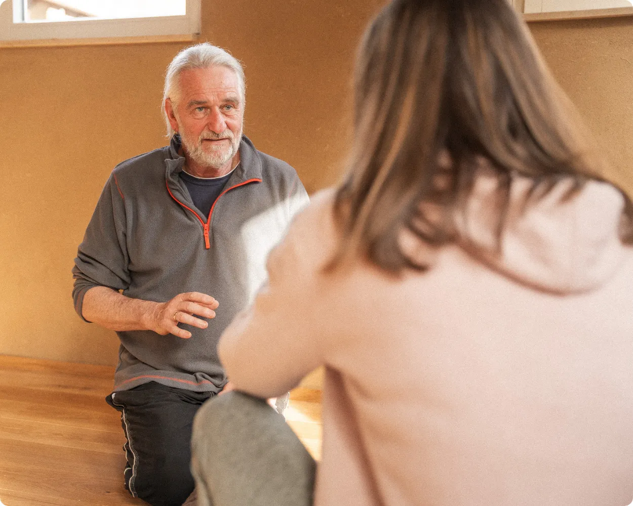 atemarbeit-persoenliche-begleitung-gespraechssituation-quer